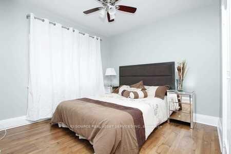 Property Photo:  95 Harding Boulevard Main Fl  ON M1N 3E1 