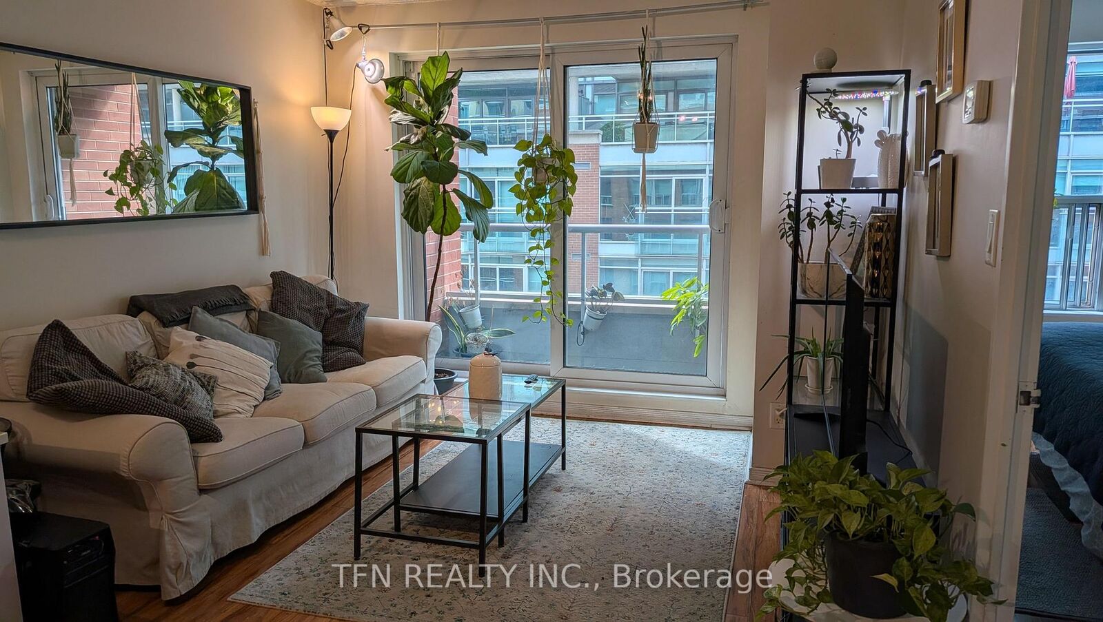 Property Photo:  230 King Street E 913  ON M5A 1K5 