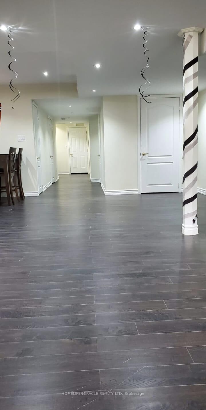 Property Photo:  Lower Level - 19 Lisson Crescent  ON L6X 5H9 