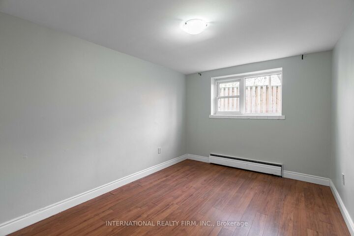 Property Photo:  93 High Street 103  ON N6C 4J8 
