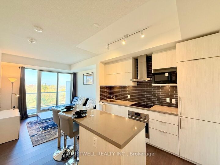 Property Photo:  10 Rouge Valley Drive W 524  ON L6G 0G9 