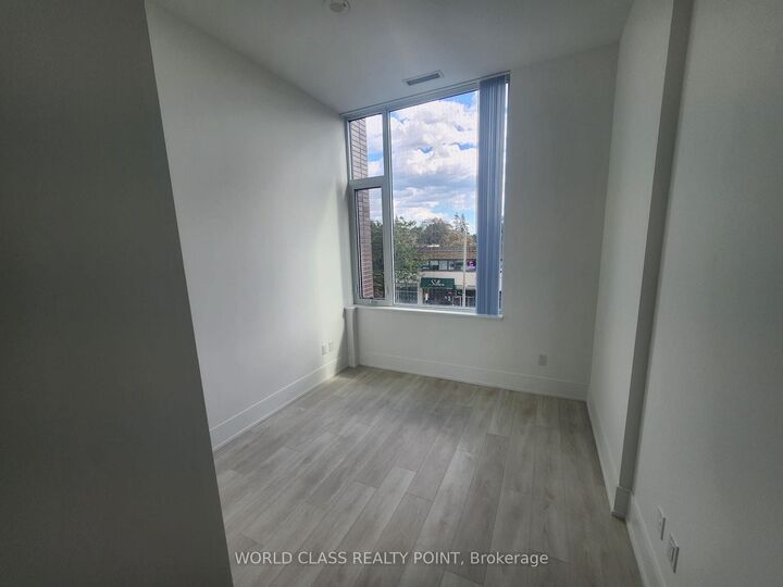 Property Photo:  2450 Bloor Street S 211  ON M6S 0A9 