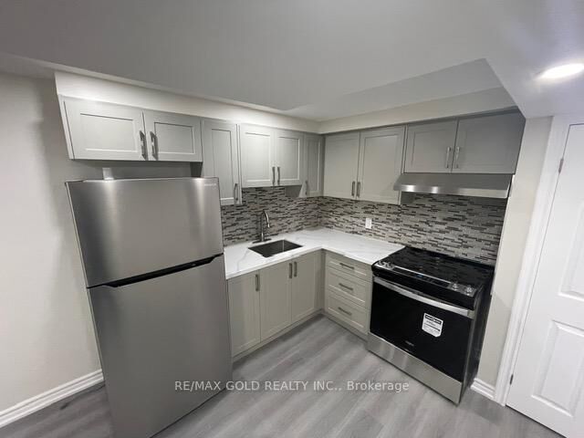 Property Photo:  48 Andress Way Main Floor Plus Basement  ON L3S 0E9 