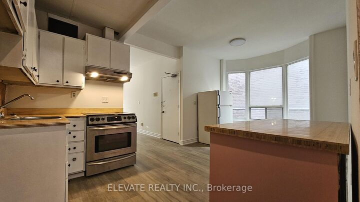 Property Photo:  107 Pembroke Street 1  ON M5A 2N9 
