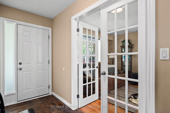 Property Photo:  149 Grenadier Drive  ON K7K 6H1 