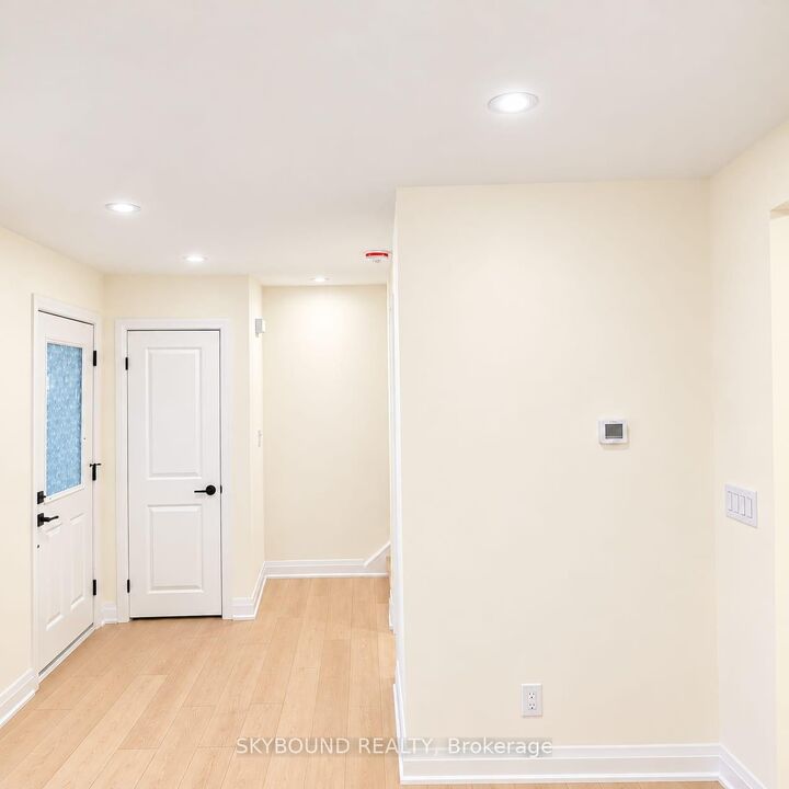 Property Photo:  60 Chelwood Road Main  ON M1K 2K8 