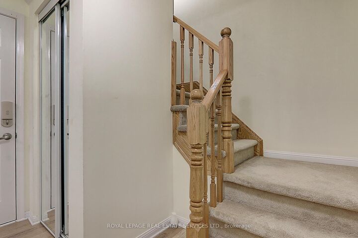Property Photo:  3047 Dewridge Avenue  ON L6M 5H9 