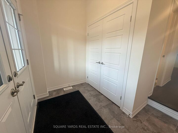 Property Photo:  68 Hitchman Street  ON N3L 0M1 
