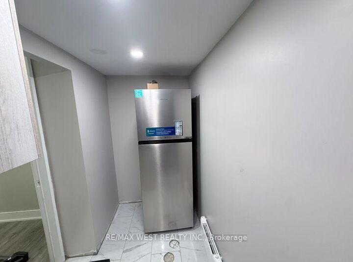 Property Photo:  42 Russell Creek Drive  ON L6R 3Y9 