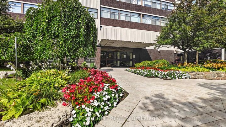 Property Photo:  100 Antibes Drive 2508  ON M2R 3N1 
