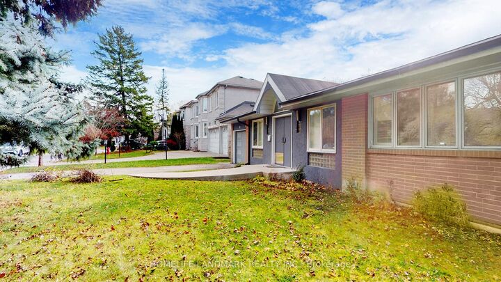 Property Photo:  1 Malabar Place  ON M3B 1A4 