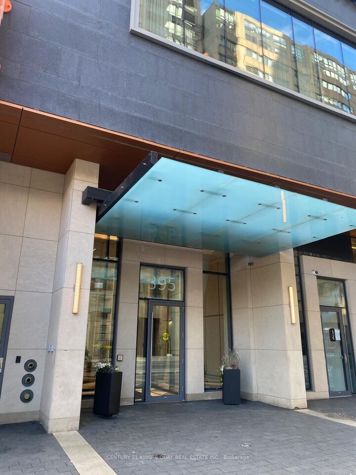 Property Photo:  395 Bloor Street E 5405  ON M4W 0B4 