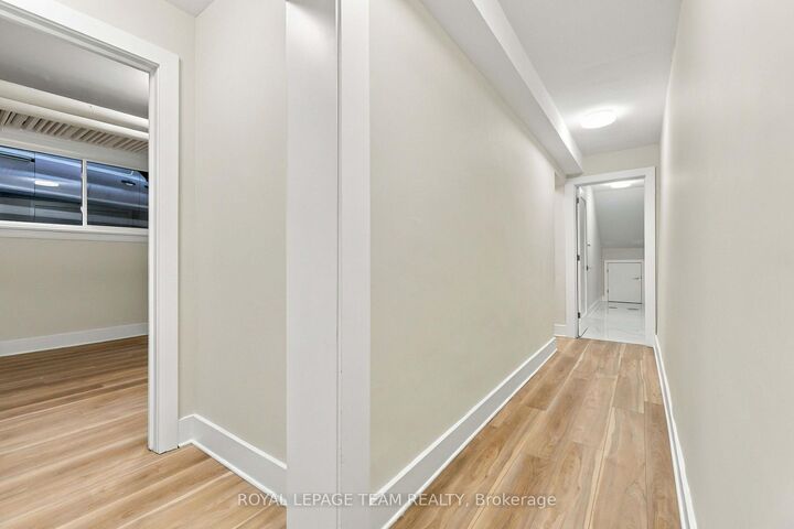 Property Photo:  325 Cooper Street 14  ON K2P 0G5 