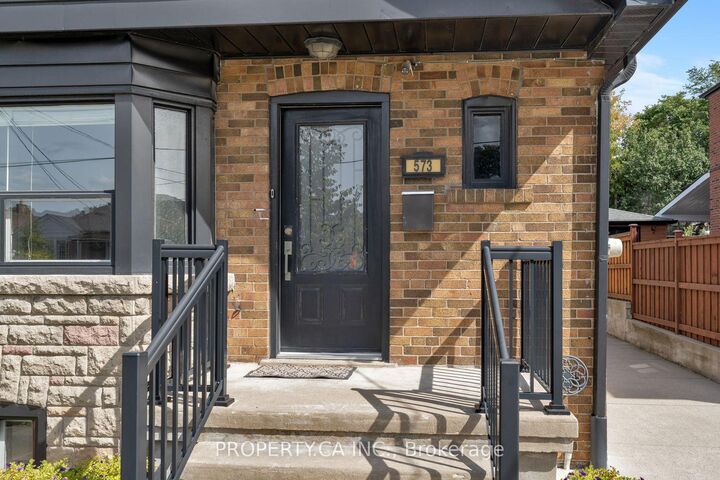 Property Photo:  573 Northcliffe Boulevard Main Floor  ON M6E 3L6 