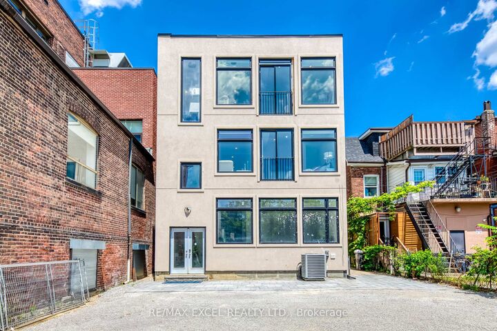 Property Photo:  923 College Street Unit C  ON M6H 1A1 