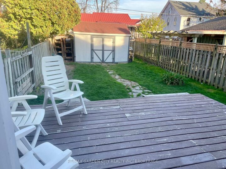 Property Photo:  14 Welland Street S  ON L2V 2B4 