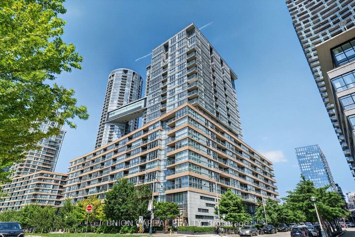 Property Photo:  10 Capreol Court 551  ON M5V 4B3 