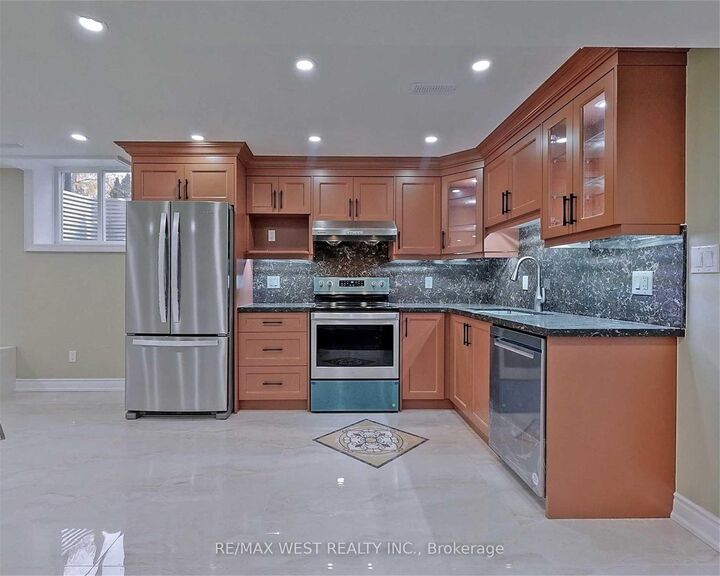 Property Photo:  30 Williamson Drive W Bsmt  ON L1T 4M8 