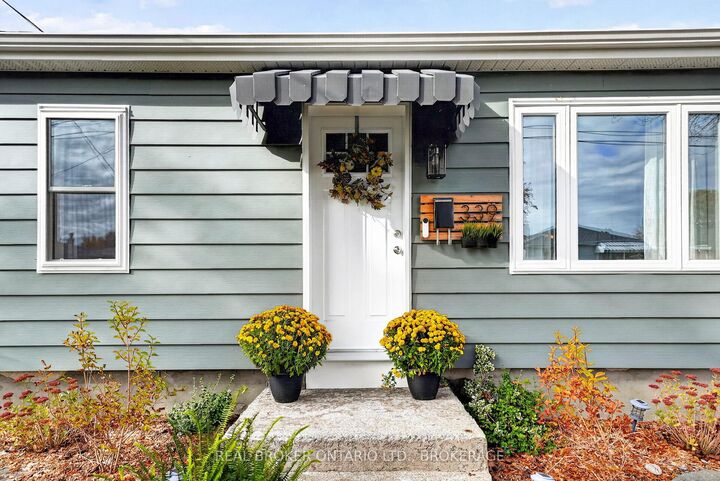 Property Photo:  339 Fourteenth Street  ON K6J 3J4 