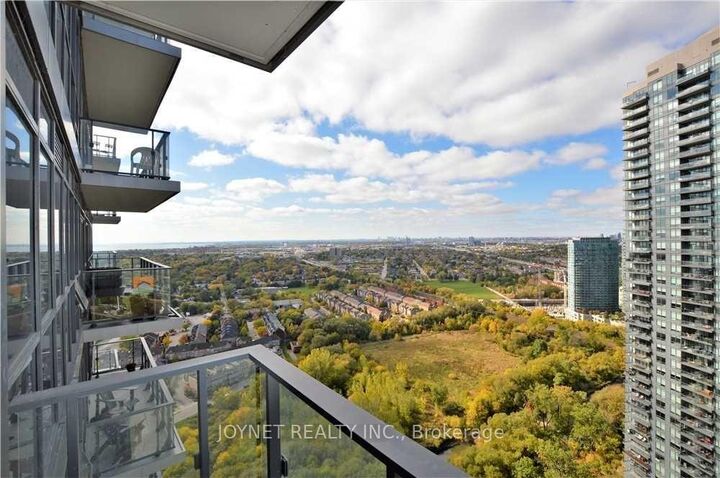 Property Photo:  2220 Lake Shore Boulevard W 3204  ON M8V 0B1 