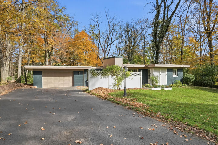 Property Photo:  2736 Elm Drive  OH 45504 