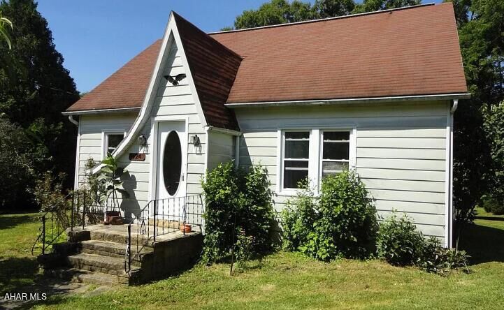 Property Photo: 624 Plank Road PA 16639