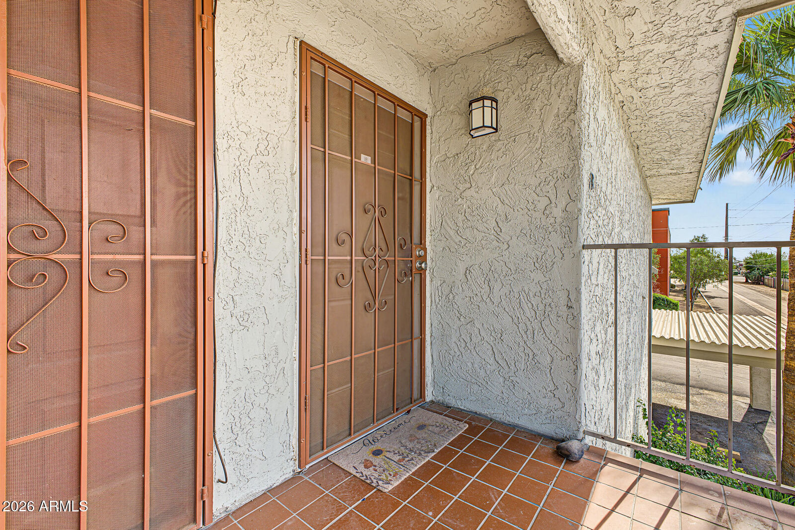 Property Photo:  1650 N 87th Terrace 1B  AZ 85257 