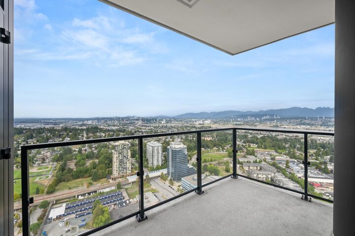 Property Photo: 10750 135A Street 3808 BC V3T 0V4