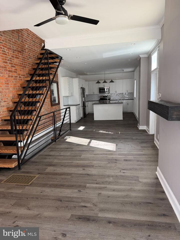 Property Photo:  2259 E William Street E  PA 19134 