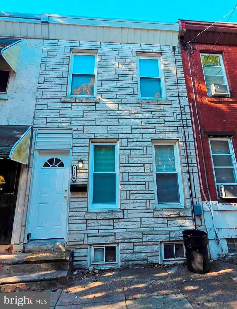 Property Photo:  1930 E Albert Street  PA 19125 