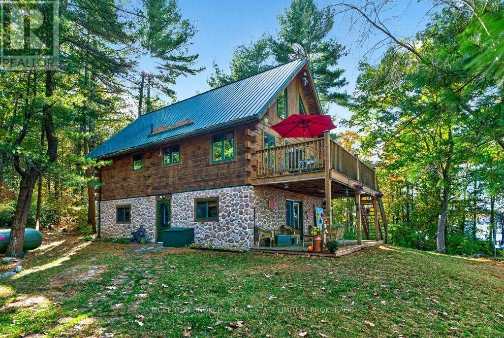 Property Photo: 924 Blue Run Lane ON K0E 1L0
