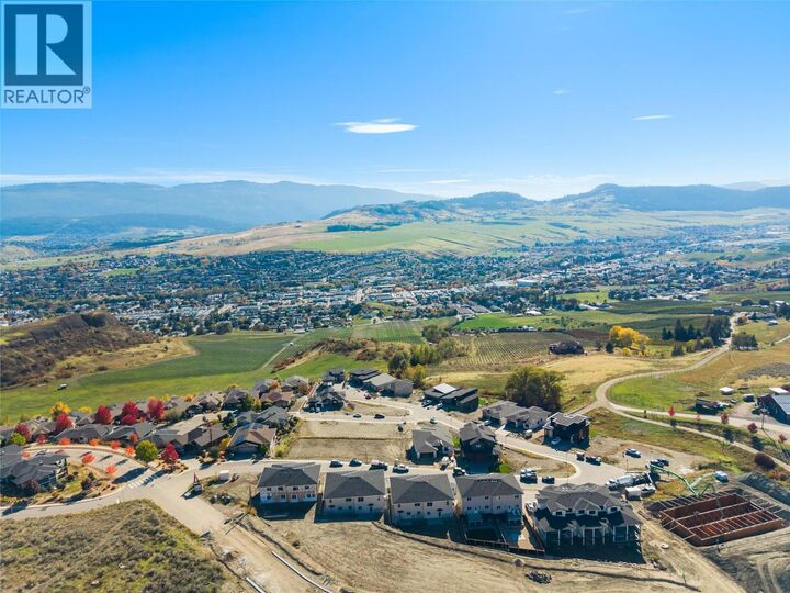 Property Photo:  4245 Horizon Court  BC V1H 1A2 