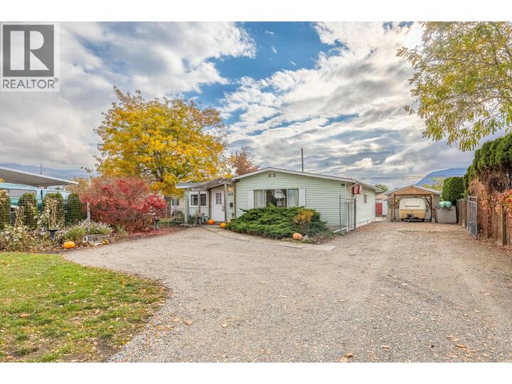 Property Photo:  402 Conklin Avenue  BC V2A 2T4 