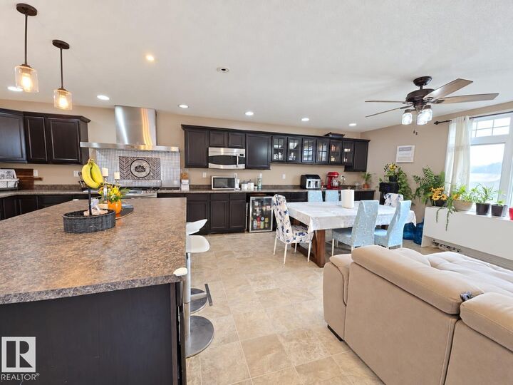 Property Photo: 40038 Twp Road 470 AB T0C 0P0