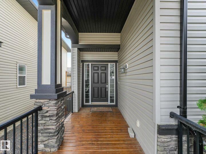 Property Photo: 22027 97 Avenue NW AB T5T 4H7