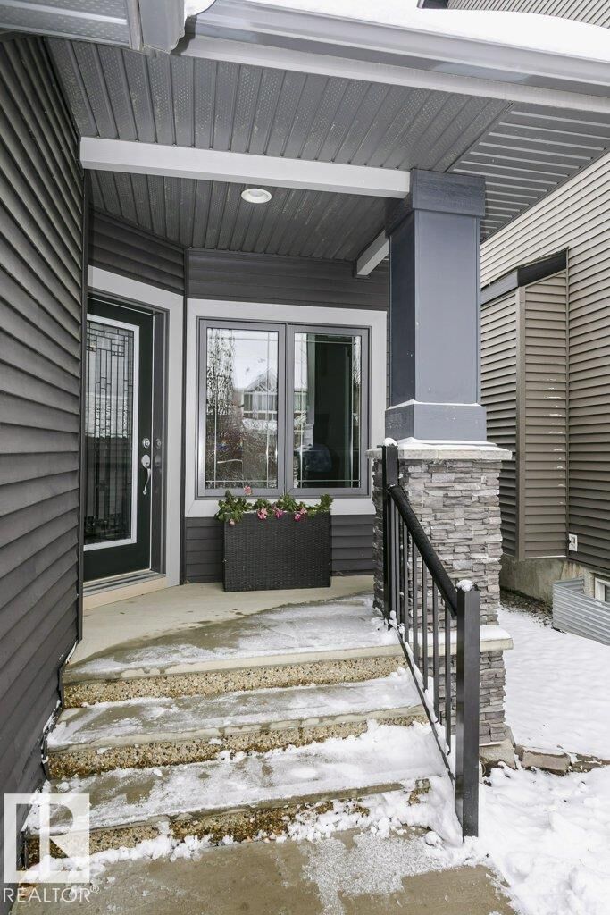 Property Photo:  3326 Weidle Way SW  AB T6X 1T1 