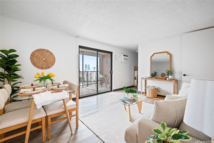 Property Photo:  1415 Liholiho Street 901  HI 96822 