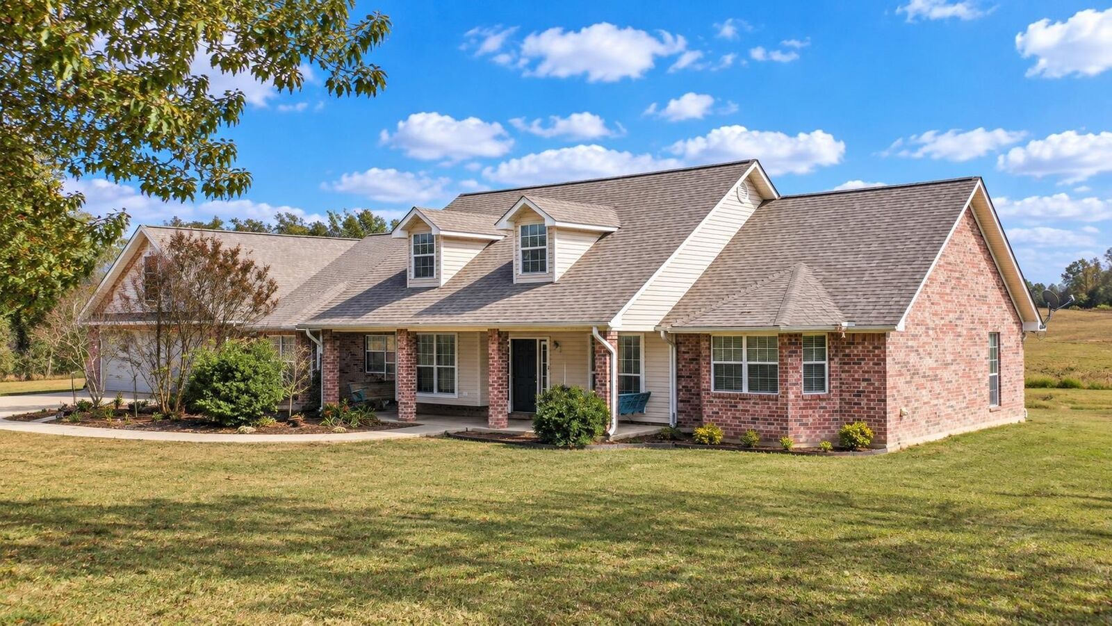 Property Photo: 4054 County Road 3774 TX 75572