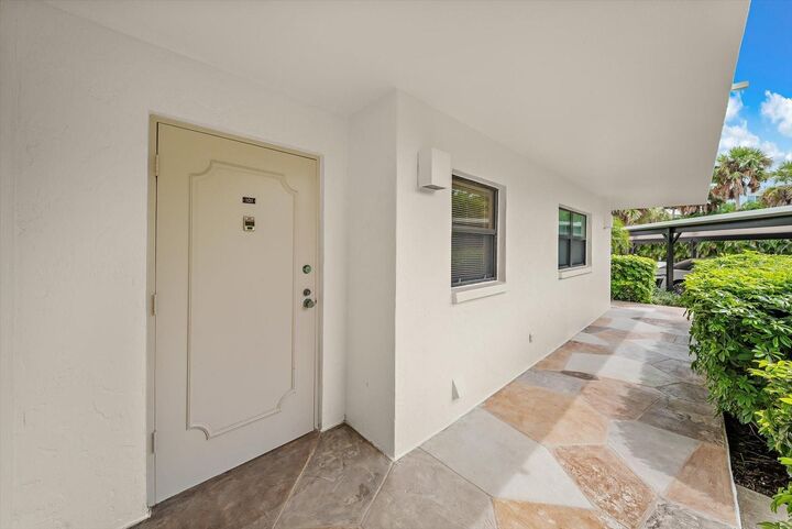 Property Photo:  8776 Midnight Pass Road C101  FL 34242 