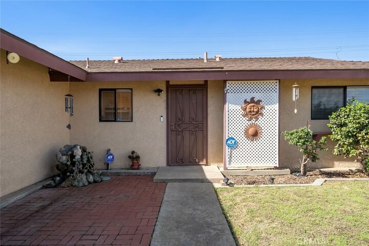 Property Photo:  1629 Oxford Avenue  CA 93454 