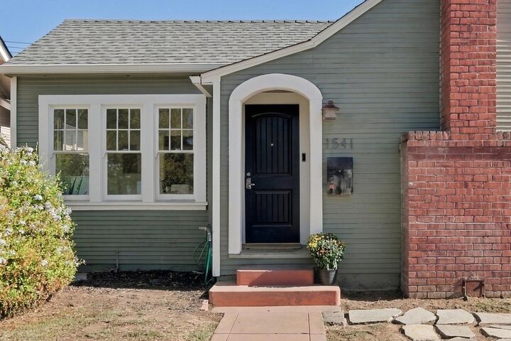 Property Photo:  1541 32nd Street  CA 95816 