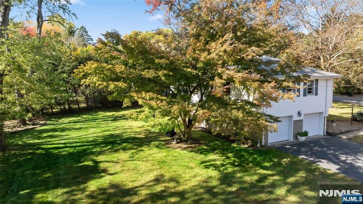 Property Photo:  1 Large Avenue  NJ 07642 