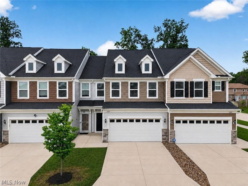 Property Photo:  27661 Serviceberry Court  OH 44145 