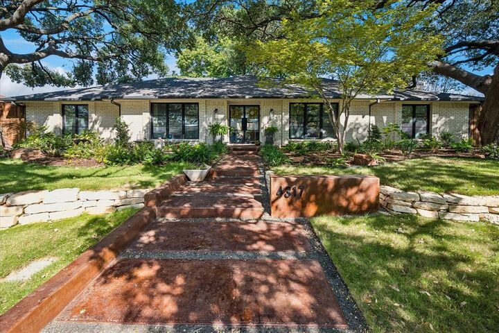 Property Photo:  4317 Echo Glen Drive  TX 75244 