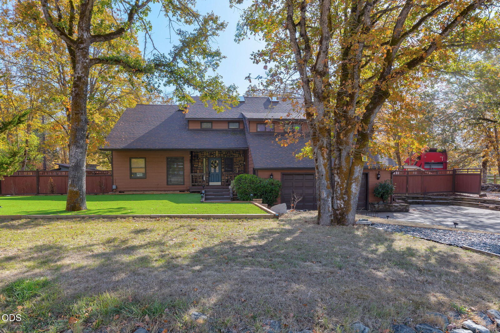 Property Photo: 255 Barker Drive OR 97532