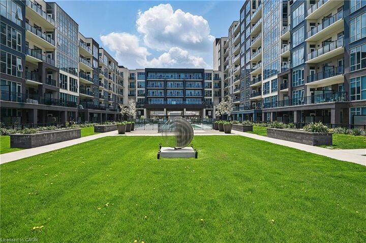 Property Photo: 16 Concord Place 807 ON L3M 0J1