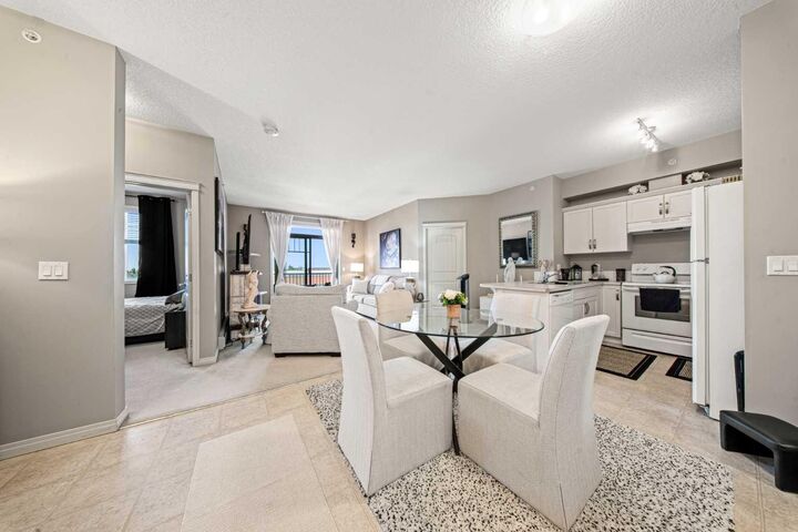 Property Photo:  102 Cranberry Park SE 408  AB T3M 1R2 