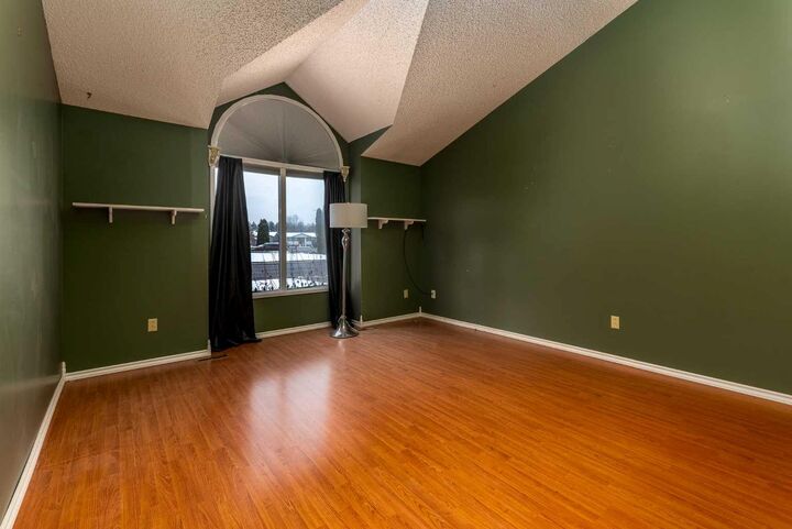 Property Photo: 3109 45A Avenue SK S9V 1X8