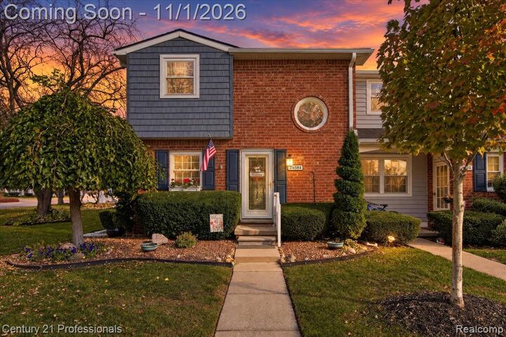 Property Photo:  24584 Olde Orchard Street  MI 48375 