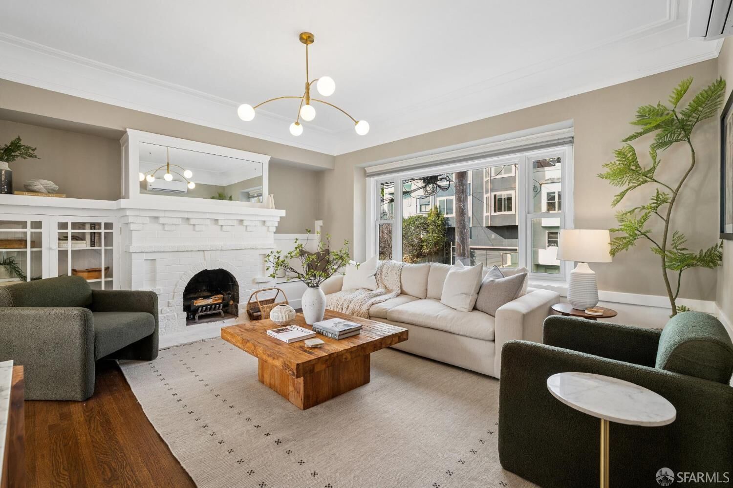 Property Photo:  345 Chenery Street  CA 94131 